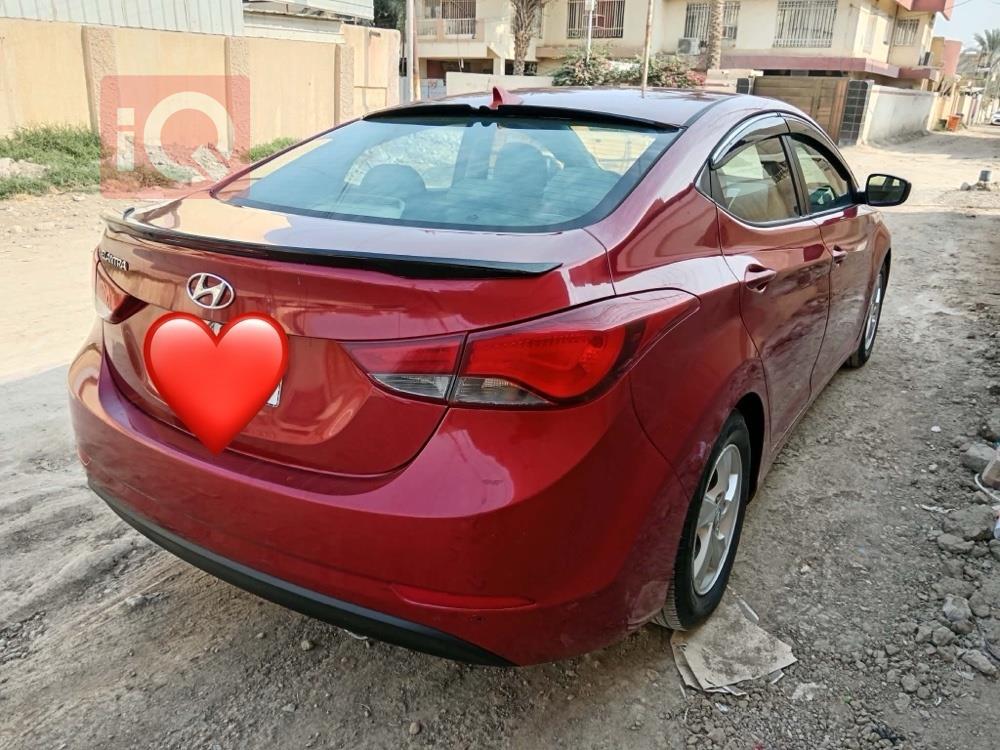 هيونداي النترا